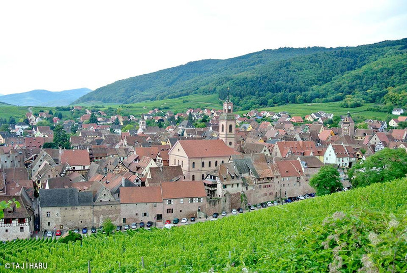 ハートだらけの「フランスで最も美しい村」｜worldtravel